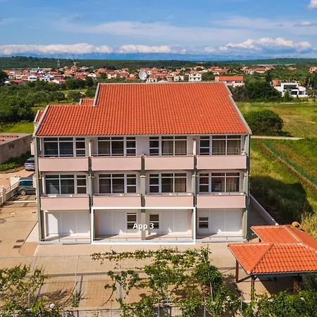 Karolina By The Sea Apartment Sukosan